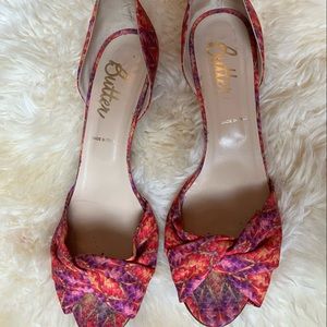 Beautiful Bright Color Open Toe Shoe with Kitten Heel